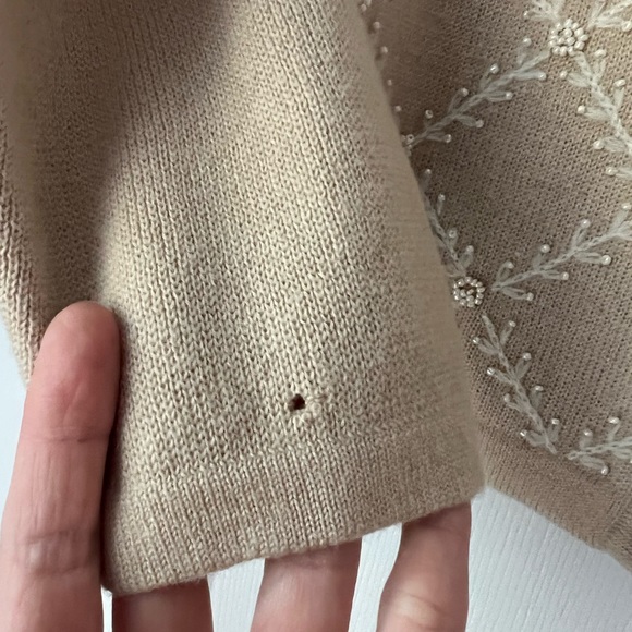 Talbots 100% wool cardigan/sweater - Picture 6 of 7